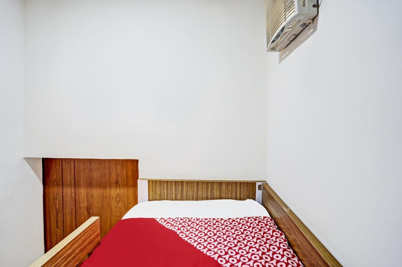 Oyo 92435 Sunlo Cozy Home Family Homestay Syariah Surabaya Ngoại thất bức ảnh
